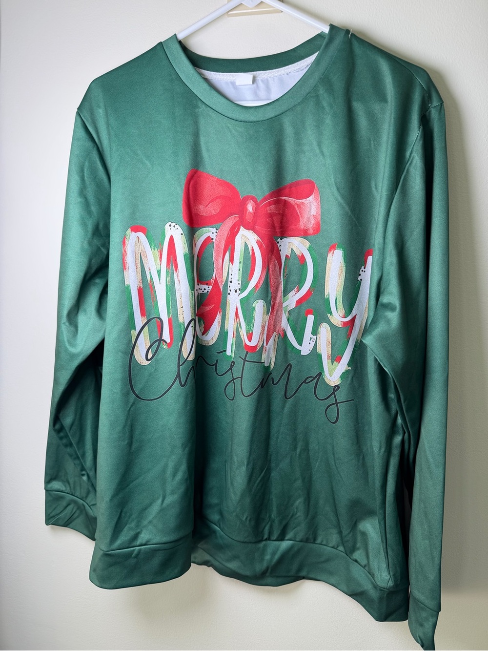 Green Holiday 'Merry' Graphic Sweatshirt